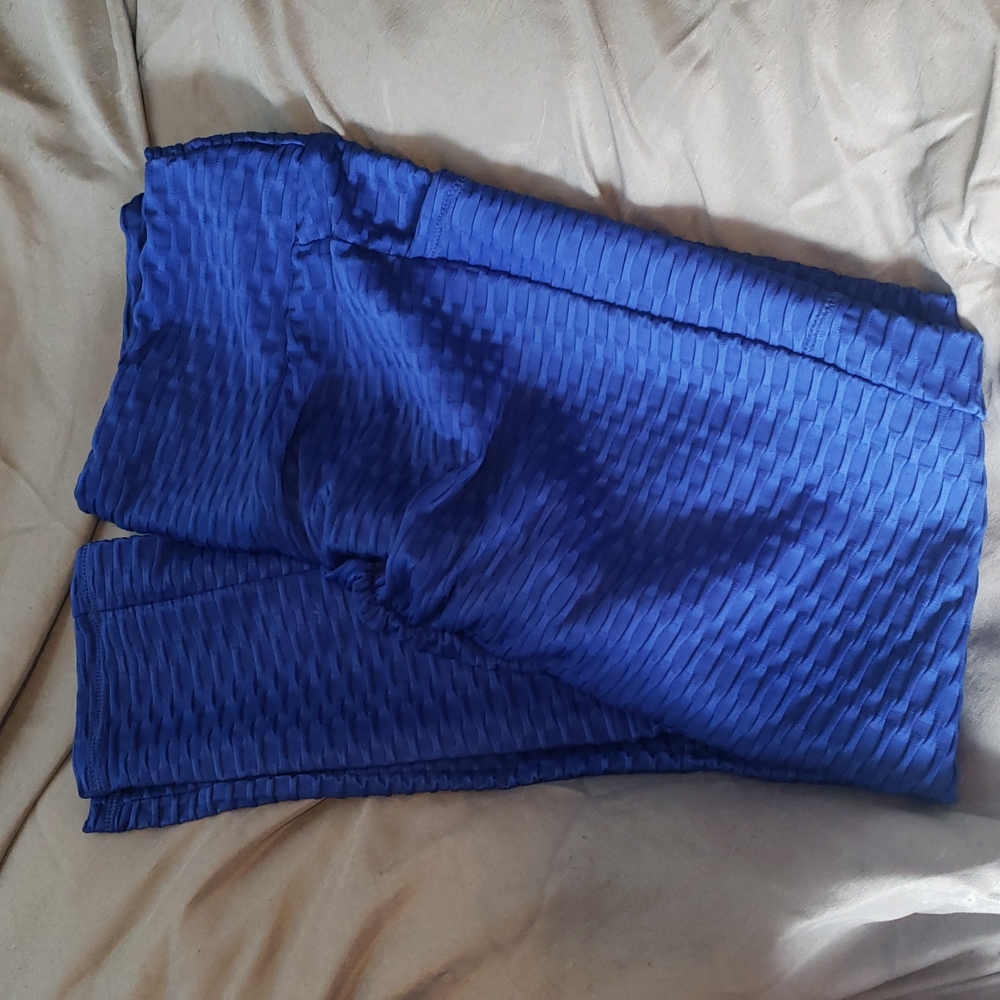 Bright blue tik tok leggings